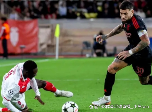 AYX官方平台阿森纳主场大捷，球员赛后激动庆祝胜利，由于系统.