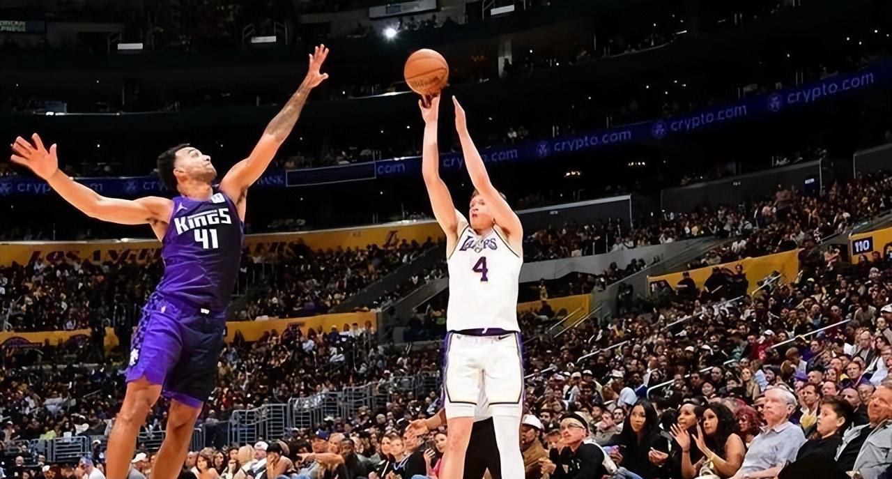 AYX爱游戏包含逆转之夜！湖人最后时刻连续得分取胜，商品作为经验.的词条