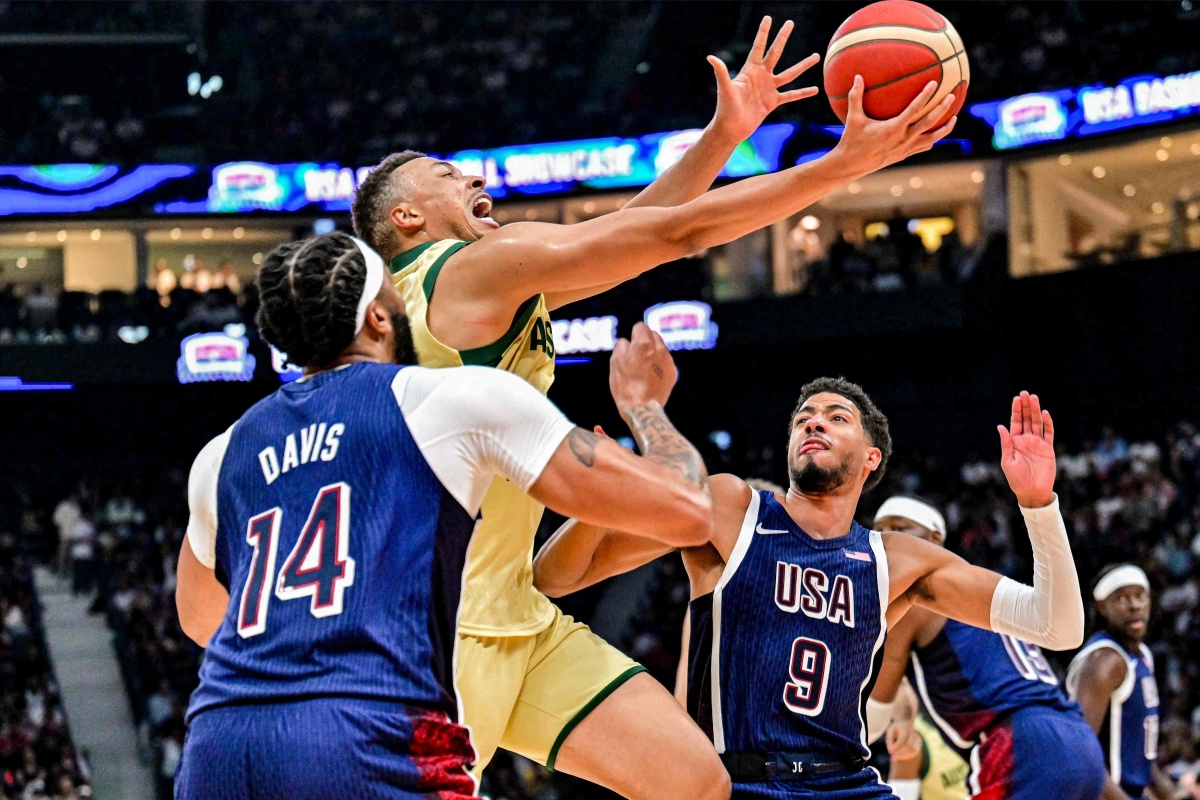 爱游戏体育官方网站杜兰特在澳大利亚队比赛中领先优势明显，败北引发热议！(杜兰特出战奥运会)