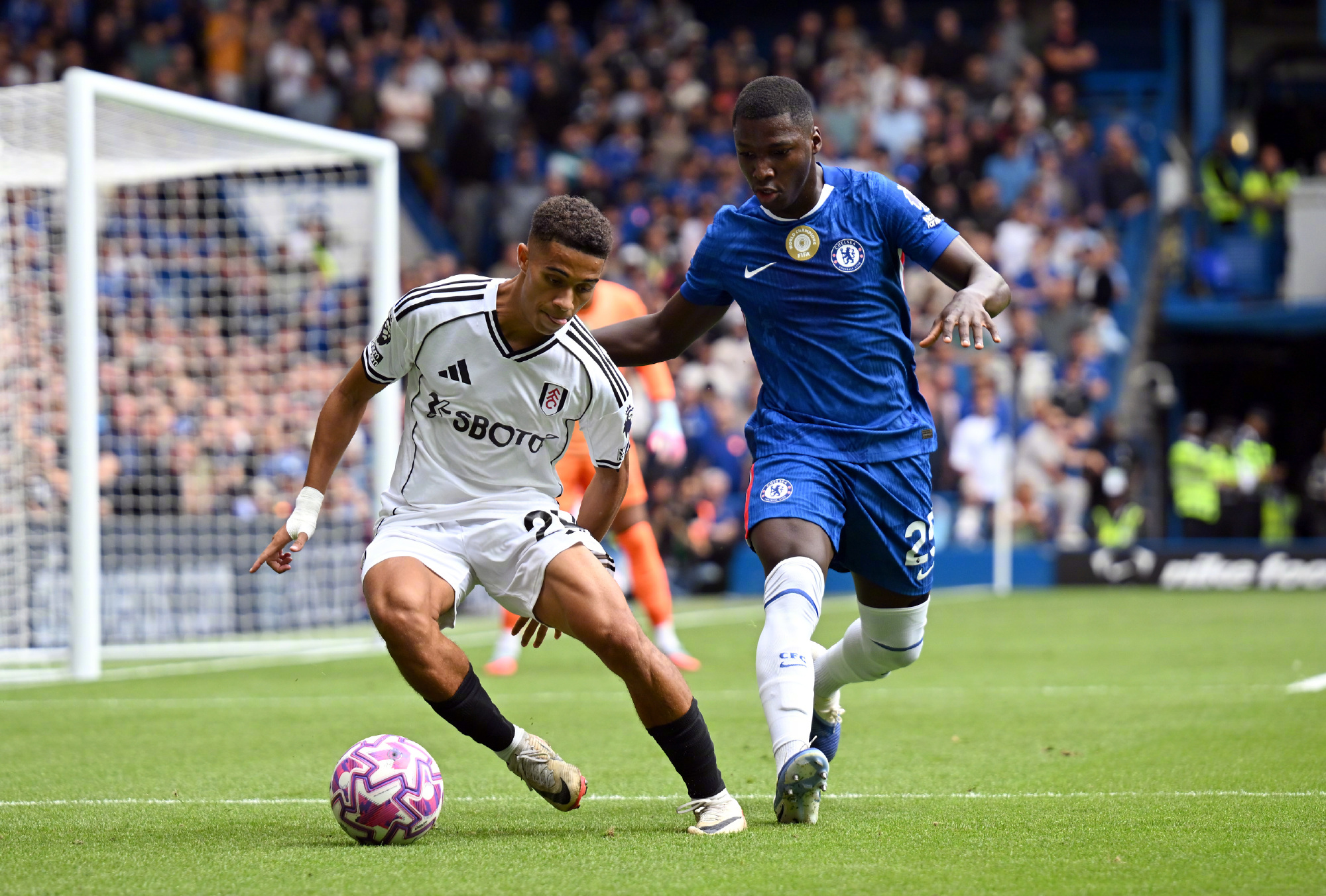 爱游戏体育官方网站阿扎伦卡关键节点逆转，切尔西带队取胜！的简单介绍